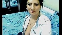 Horny Hindu girl masturbates in bed